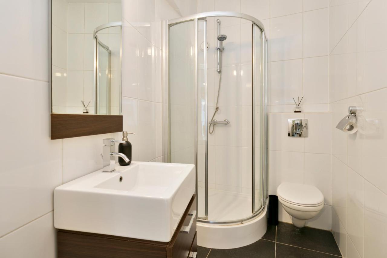 Studio In City Center With Terrace, Netflix - Wifi Antuérpia Exterior foto